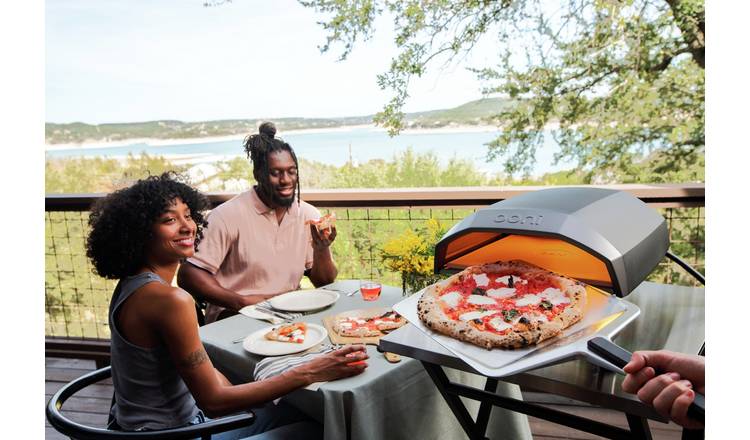 Ooni Koda 12 Gas-Powered Pizza Oven - Authentic Stone-Baked Pizza in 60 Seconds